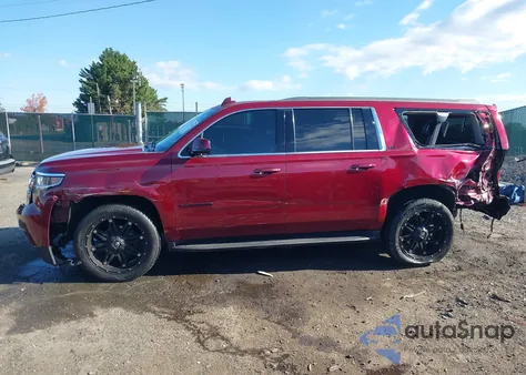 2017 Chevrolet Suburban Lt z USA, uszkodzony, nr VIN 1GNSKHKC2HR236141